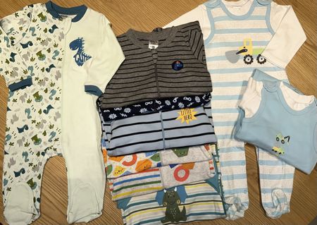 Babykleider Junge 74