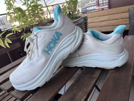 HOKA Clifton 10 Damen Laufschuh