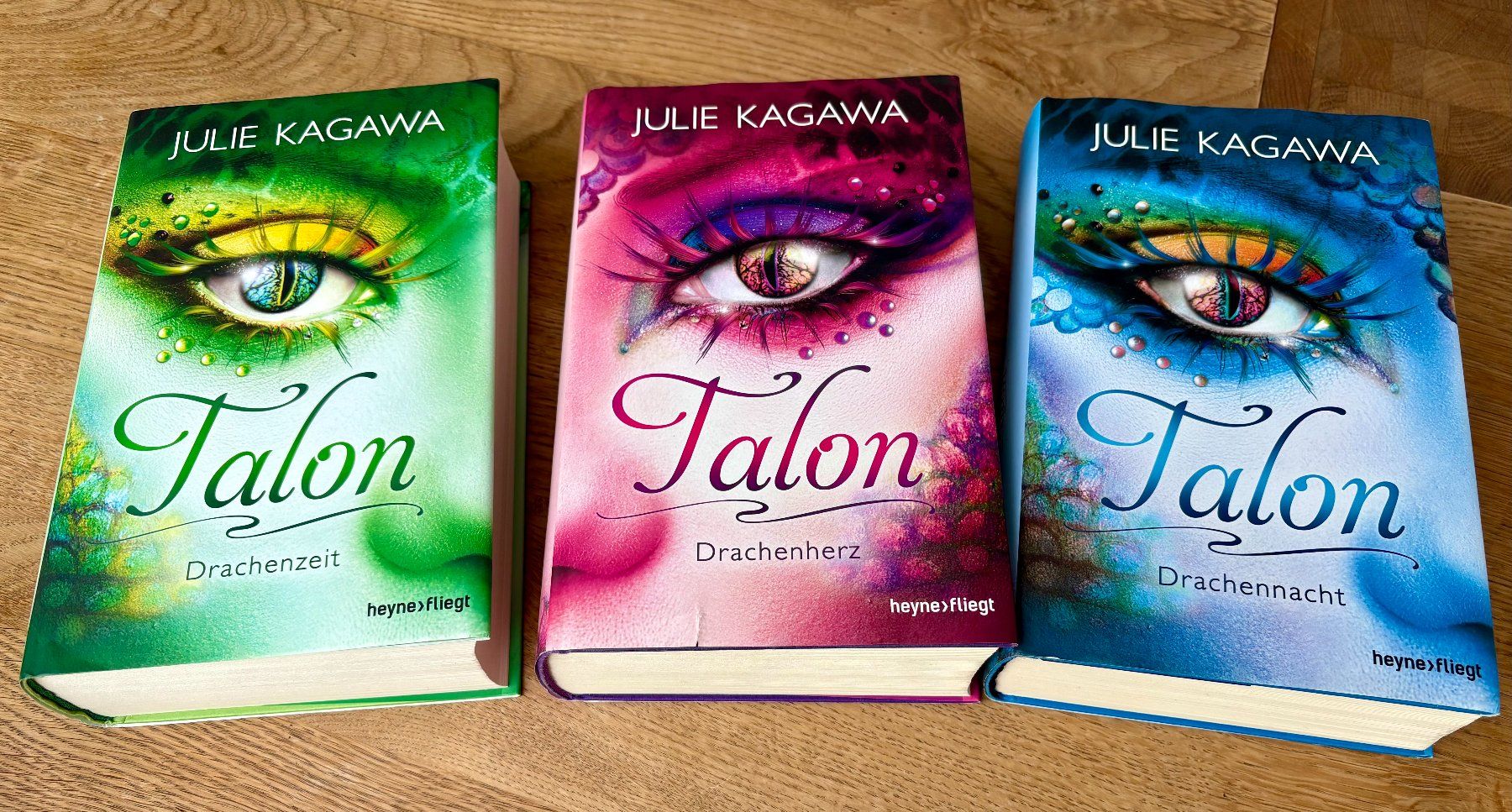 Libri: Julie Kagawa, Talon – Usato da Ehrendingen venduto da susi13