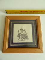 Kleines Bild.  mit einem Haus mit Turm