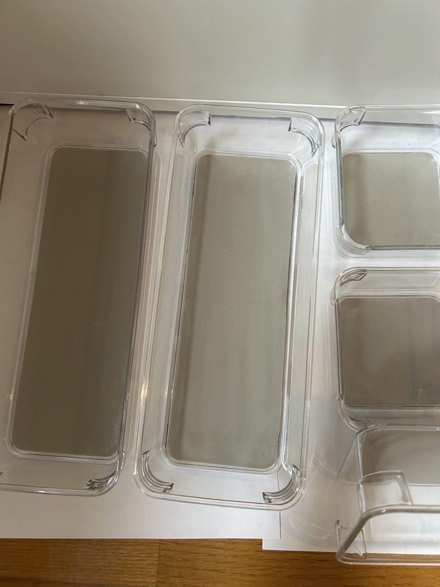 Set di tavolo e panche: Organizer Schubladen/Schrank – Usato da Zürich venduto da Petrita 5