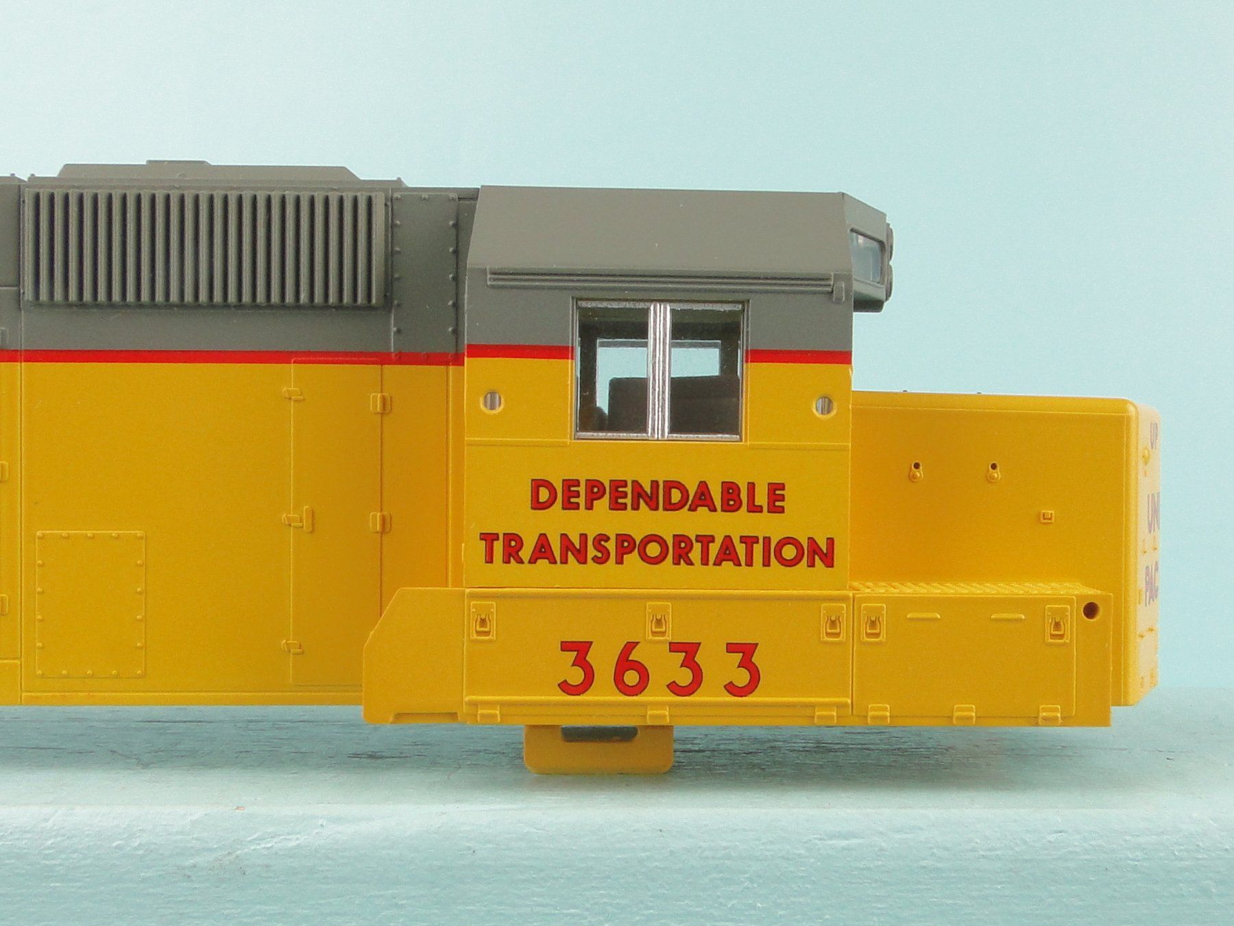Kato Modellini di ferrovie: Kato SD45 Gehäuse – Usato da Bülach venduto da cann11 1