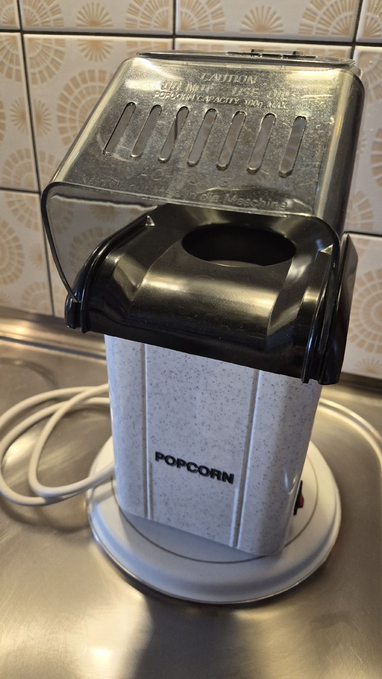 Elettrodomestici da cucina: Popcorn Maschine 1200 W – Usato da Wila venduto da myquaso 1