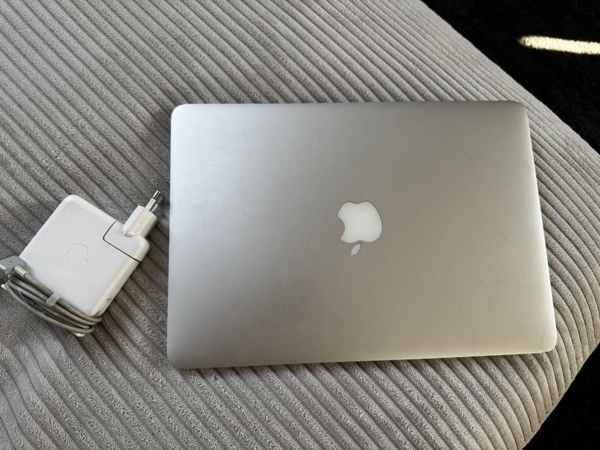 Apple Notebook: MacBook Pro Retina 13” Early 2015 – Usato da St-Livres venduto da sar_s6km 1