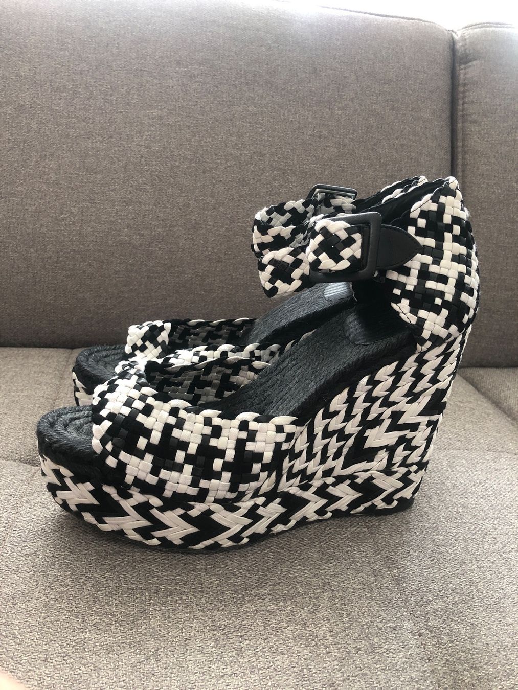 Hermès Scarpe da donna: Hermes Plateau Sandalen – Usato da St. Moritz venduto da Capricorn88