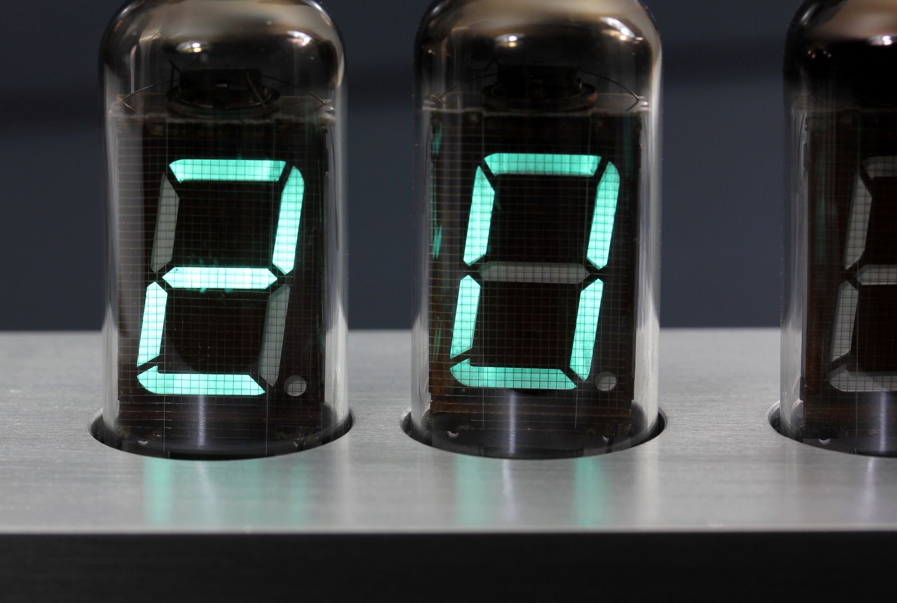 Montres: Nixieclock Nixie-Uhr VFD-Röhren Uhr – Neuf avec emballage d'origine à Esslingen par Sascha011113 4