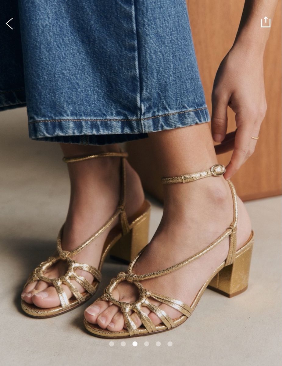 Sezane Scarpe da donna: Sézane Gloria Sandale 38 Smooth Gold – Nuovo (secondo la descrizione) da Wallisellen venduto da kar_gv8n