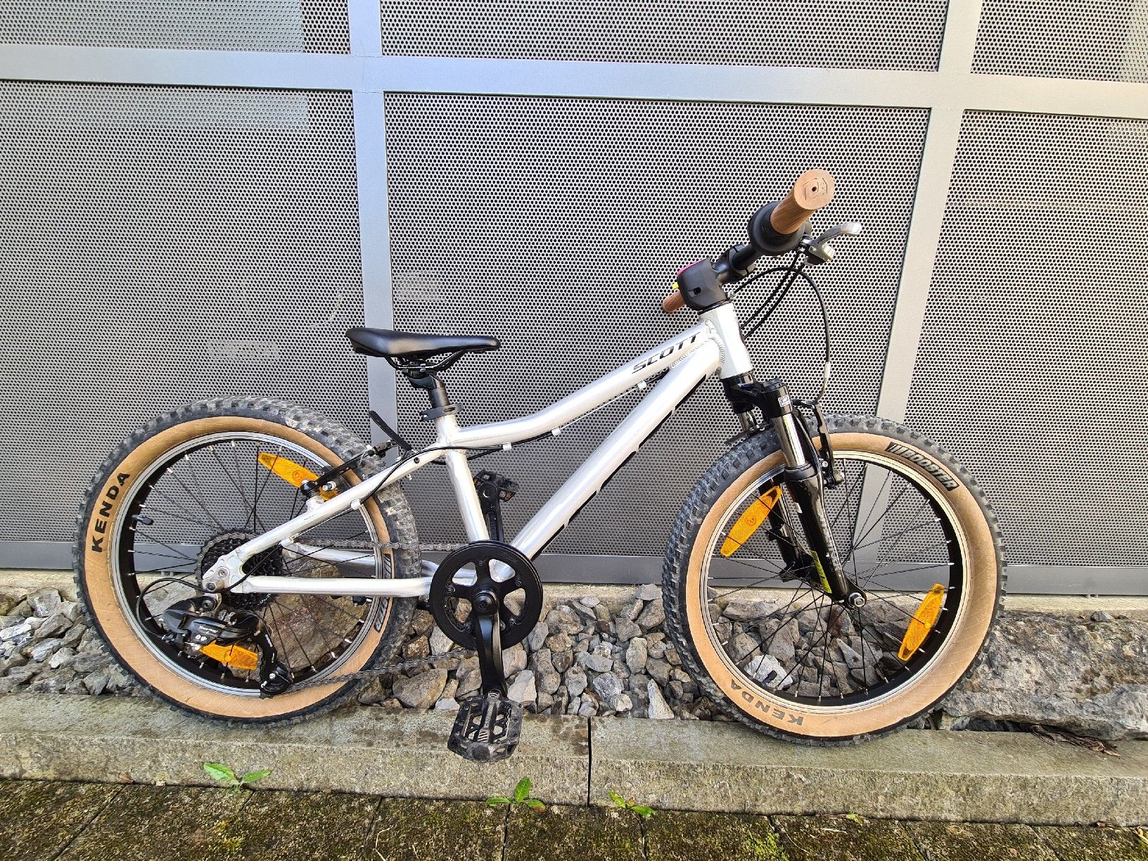 Scott Biciclette: Kinderfahrrad Scott Scale 20 – Usato da Wilen b. Wollerau venduto da Sousi82 2