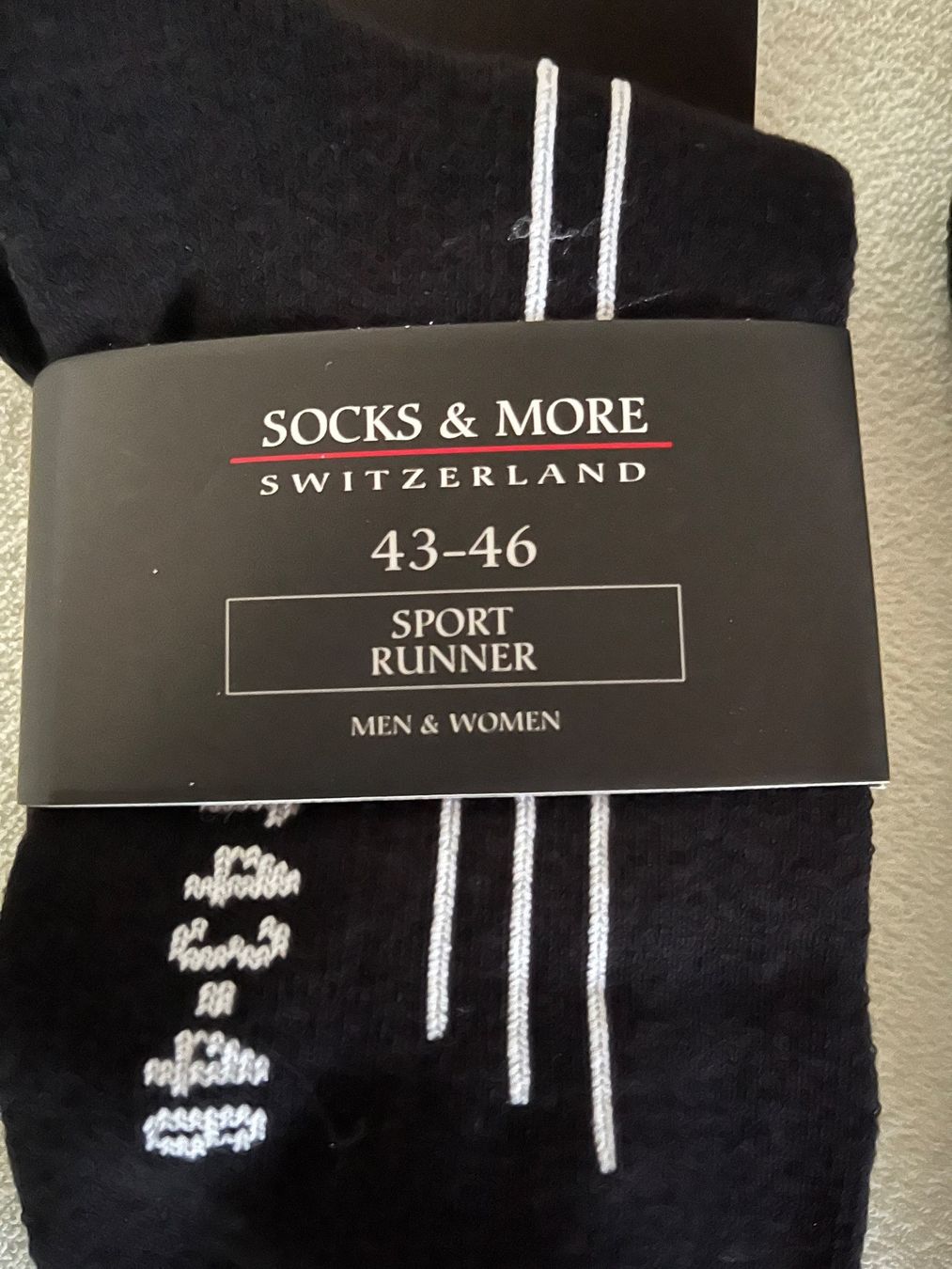 Socken: 2 Paar Sportsocken 43-46 – Neu und originalverpackt aus Klingnau von Bigik 1