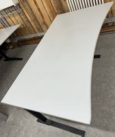 Bürotisch / Schreibtisch 180 x 100 cm (geschwungen