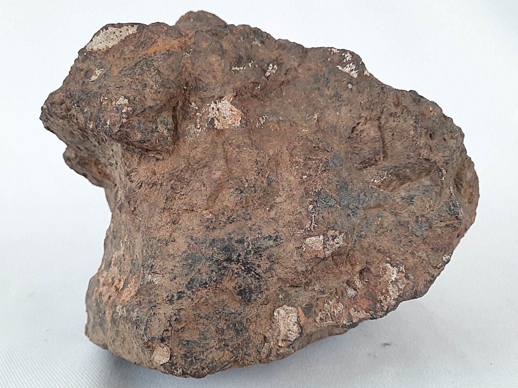 Mineralien & Heilsteine: Grosser Magnetit – Gebraucht aus Beinwil am See von Restwert_Beinwil 1