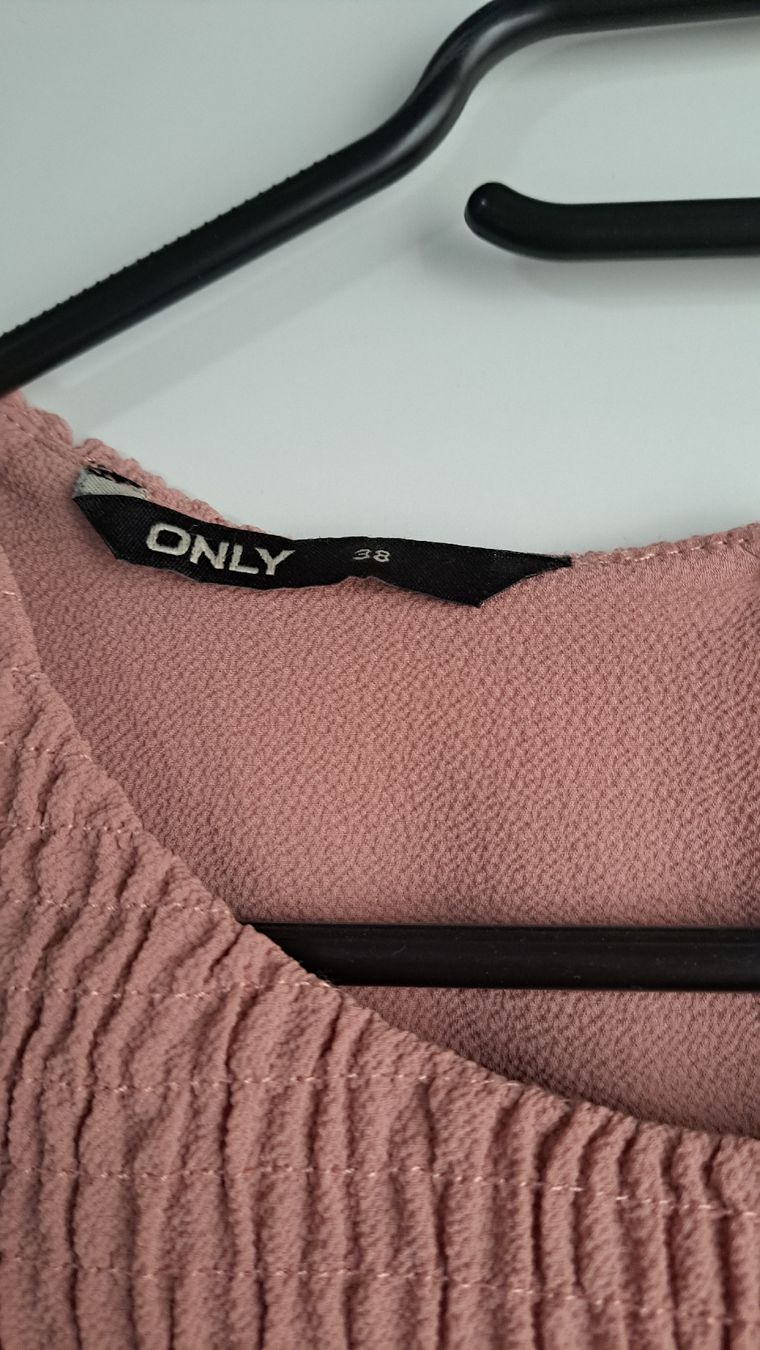 Only Top: Oberteil ONLY in weiss ODER altrosa Gr. 38 – Usato da Winterthur venduto da Dream_of 1
