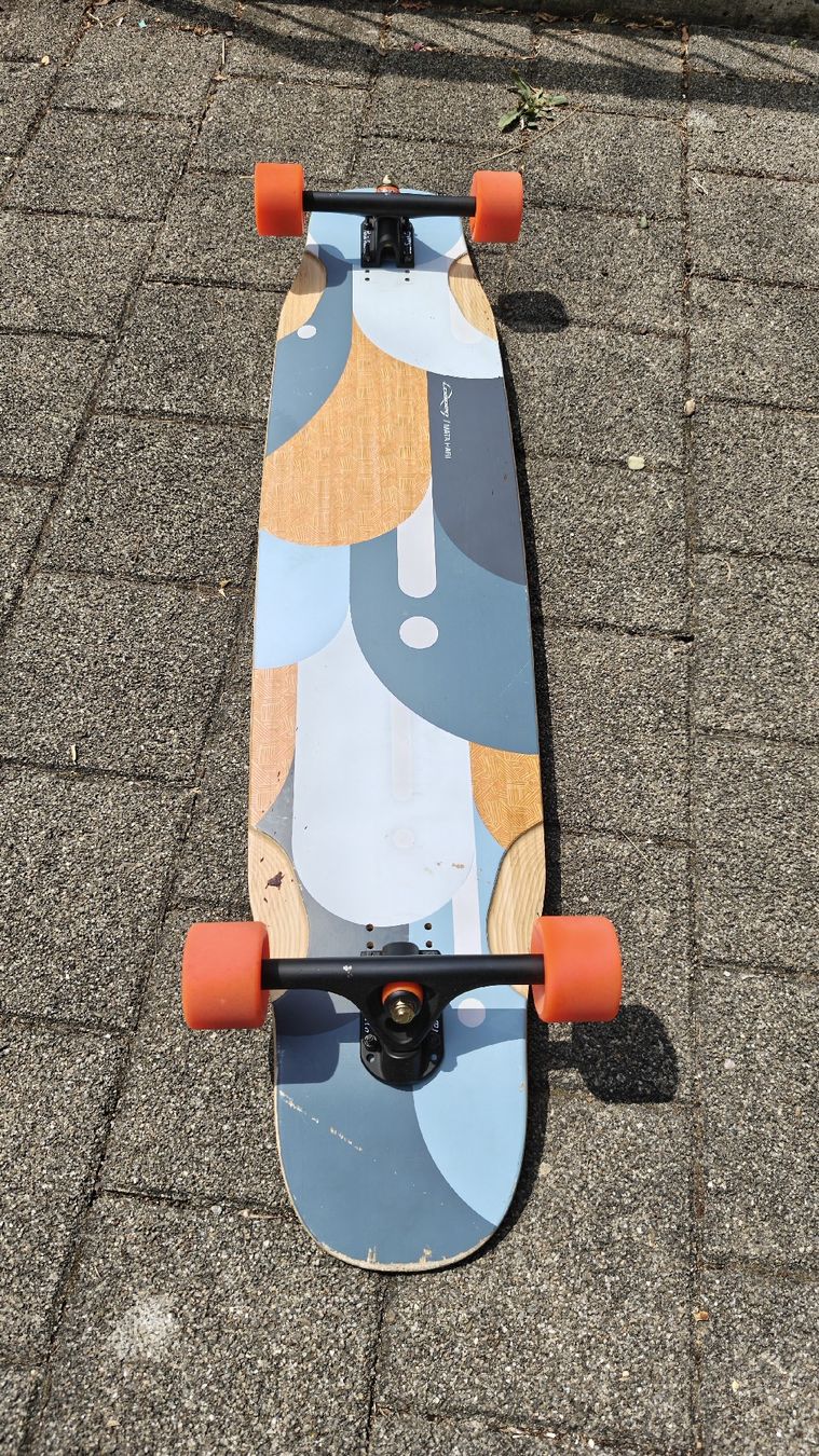 Skateboards: Loaded Longboard Matahari mit Paris 180 Trucks – Gebraucht aus Arlesheim von Maaxe 1