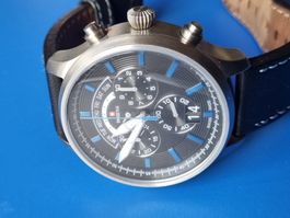 Grosse SWISSTIME Uhr