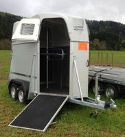 Pferdeanhänger Vorderausstieg Montana WM Meyer Pferdetrailer