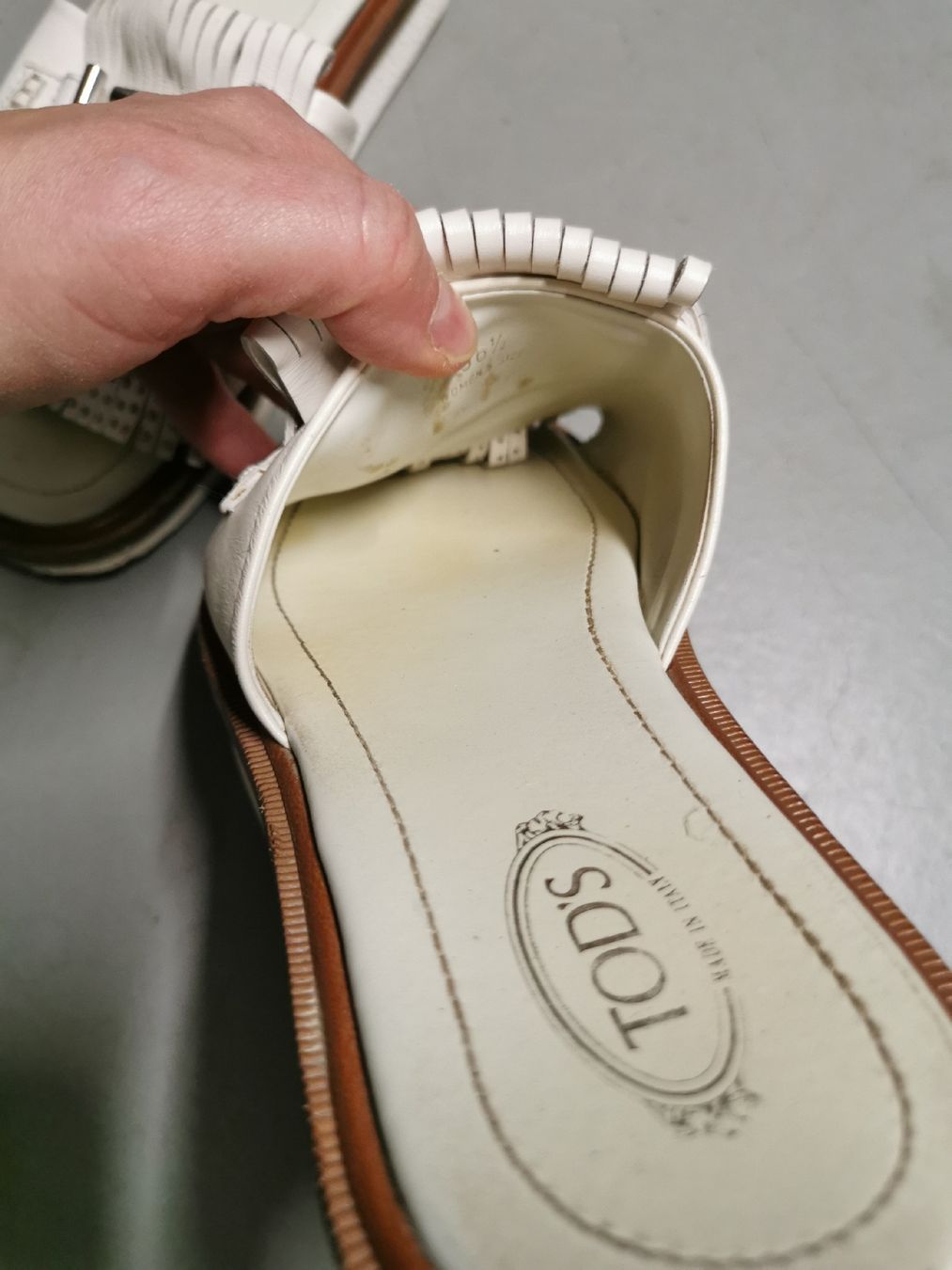 Tod'S Scarpe da donna: Tod's pantoletten gr 36,5 – Usato da Mühlethurnen venduto da GaspAnita 1