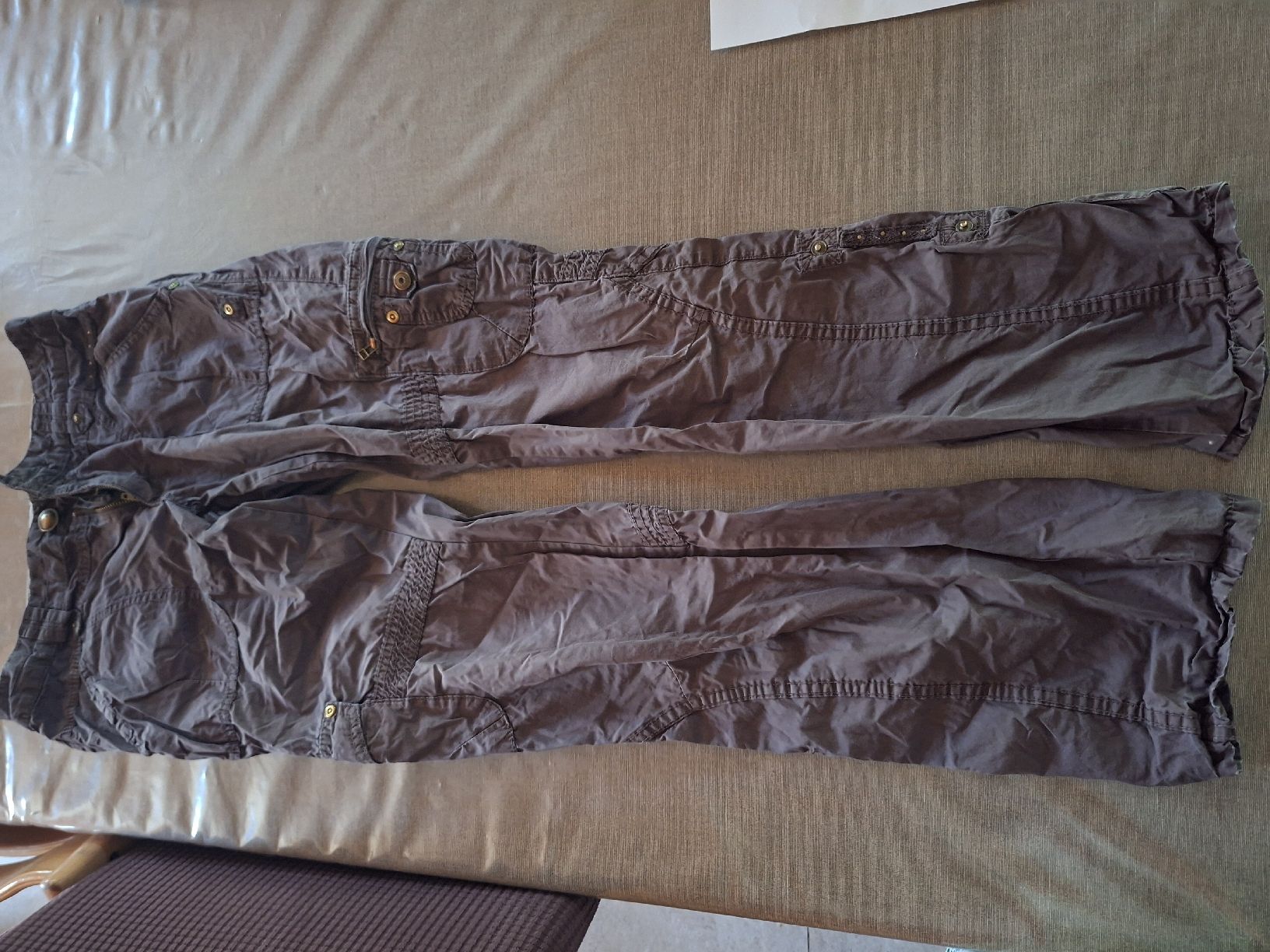 Hosen: pantalon  – Gebraucht aus Montmollin von islachat