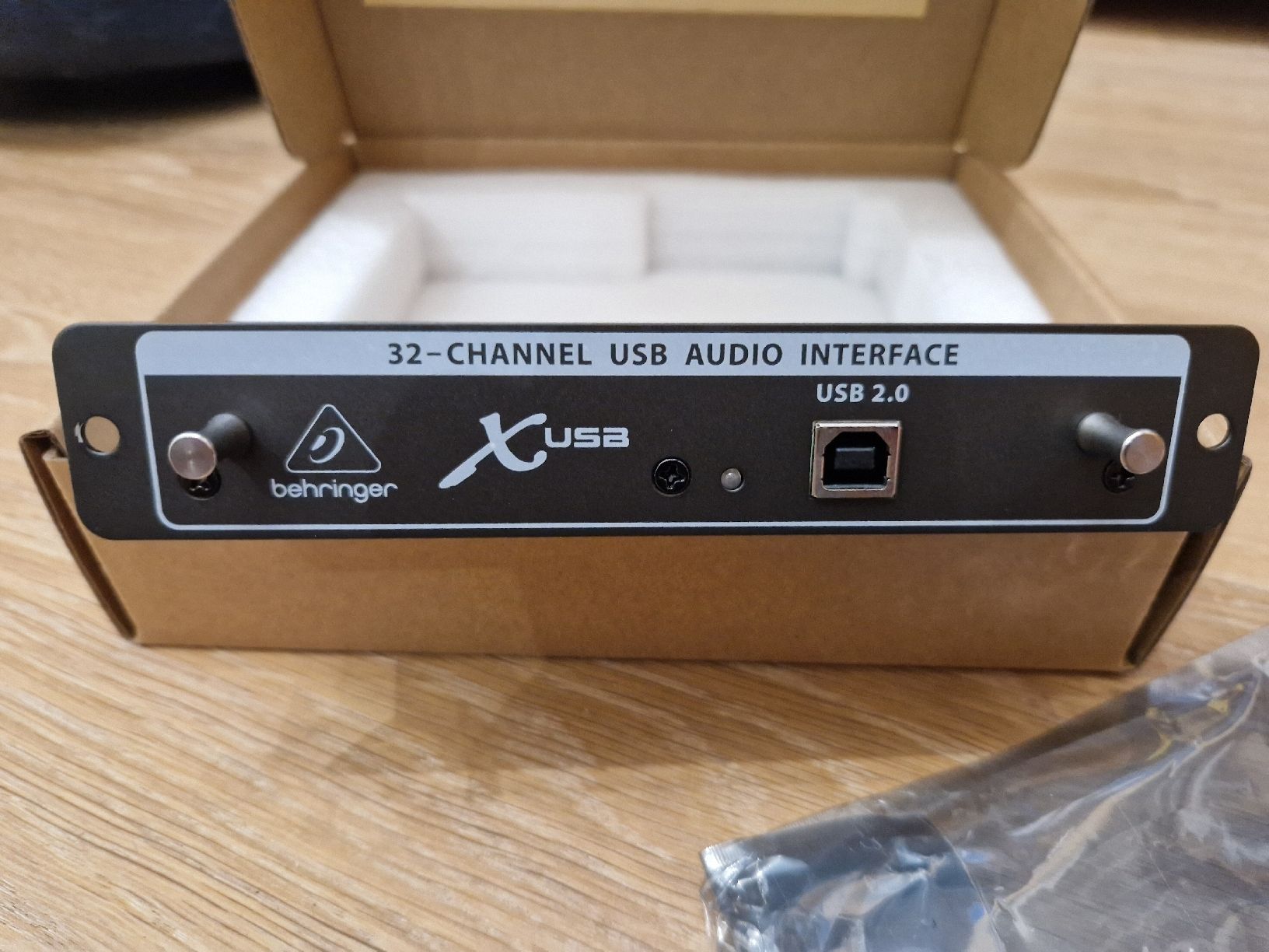 Behringer Strumenti musicali: Behringer X32 X-USB Audio Interface 32 Kanal USB 2.0 – Usato da Zürich venduto da Jollyjumper