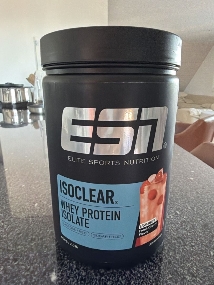 Esn Aliments & Spécialités: ESN Isoclear Whey Protein Isolate Fresh Cherry 900g – Neuf avec emballage d'origine à Niederwil SG par jgu_t2gl