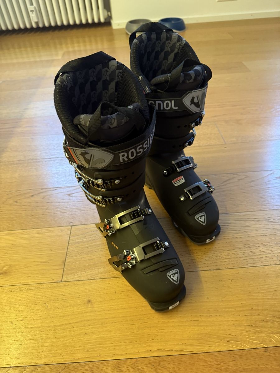 Rossignol Scarpe da donna: Ski boots rossignol – Nuovo (secondo la descrizione) da Zürich venduto da art_wkz7