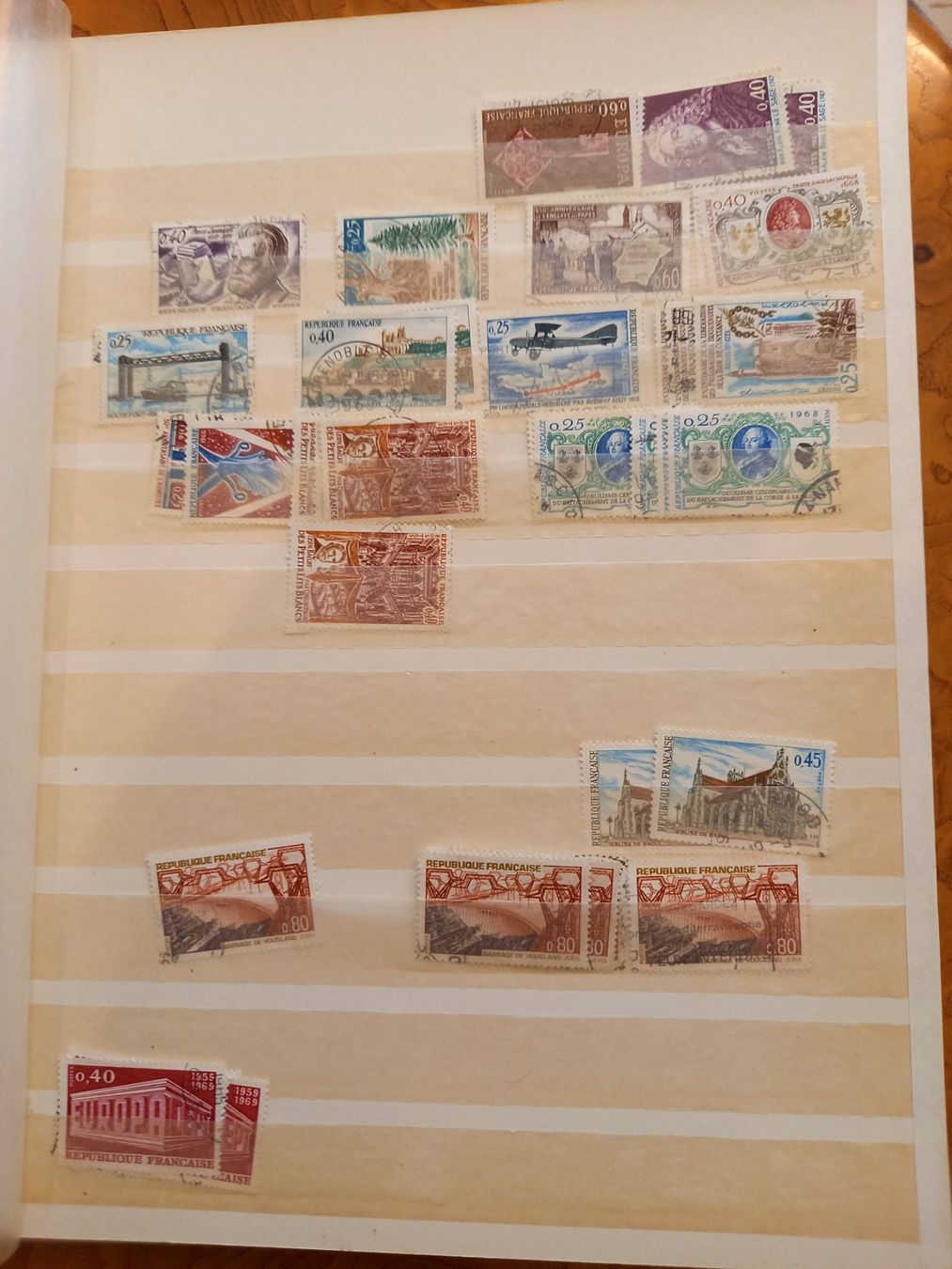 Tutti i francobolli: petite collection de timbre-poste français oblitérés – Usato da Lausanne venduto da leneko 2
