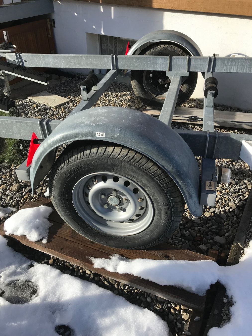 Anhänger: Bootstrailer Heku – Gebraucht aus Plaffeien von  3