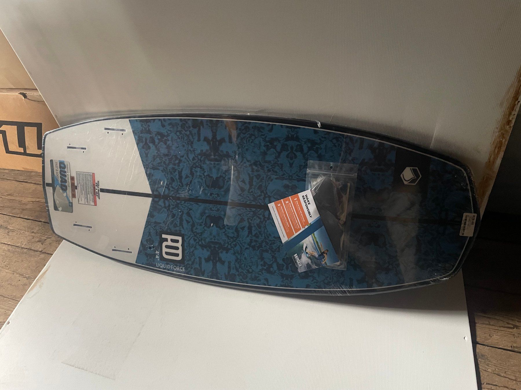 Tavole da surf e di nuoto: Liquid Force Pod Wakesurf Board 4`4 – Nuovo e nell'imballaggio originale da Lenzburg venduto da Threesixty 1