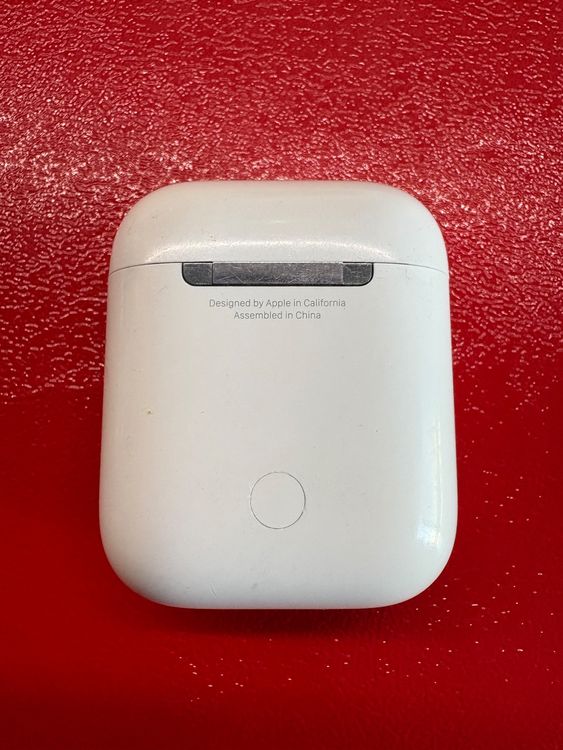Apple AirPod 2 6