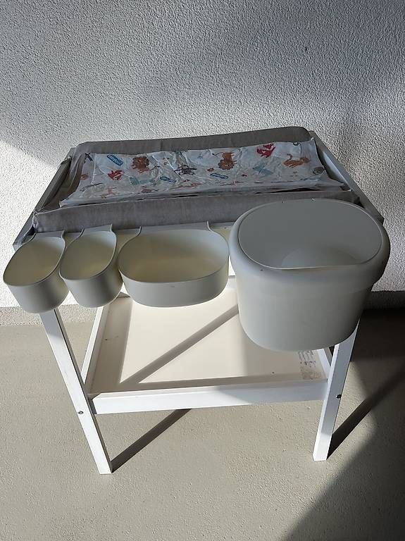 Fasciatoi & Accessori: Table à langer pour bébé – Usato da Prez-vers-siviriez venduto da OPN 1
