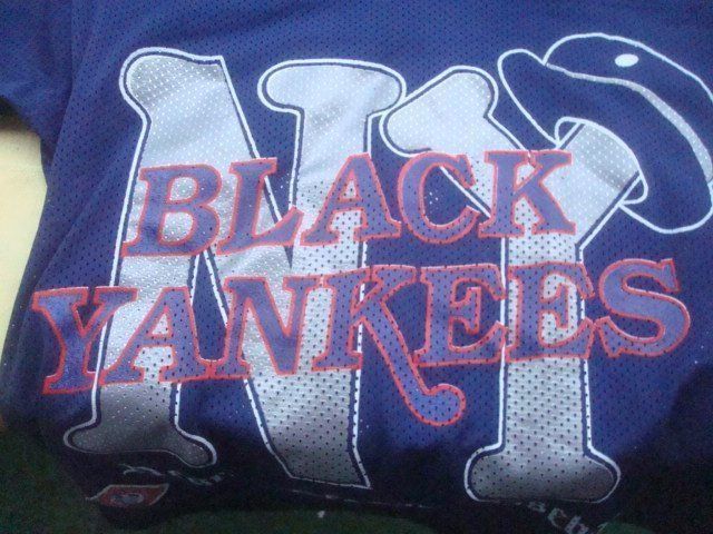 Chicago Blackhawks Canottiere & Pantaloni: BLACK YANKEES – Usato da Ostermundigen venduto da Wyatt-Earp 3