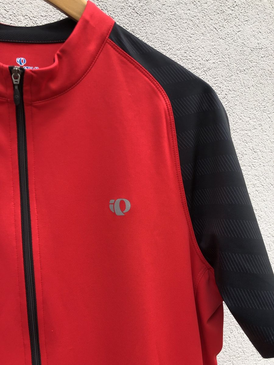 Pearl Izumi Canottiere & Pantaloni: Pearl Izumi Cycling Jersey – Usato da Fribourg venduto da ann_l9b7 1