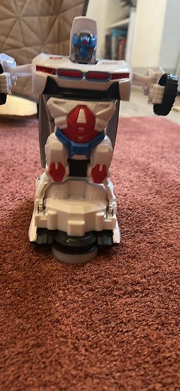 Voitures modèles: transformer – D'occasion à Curtilles par cat_vs66 2