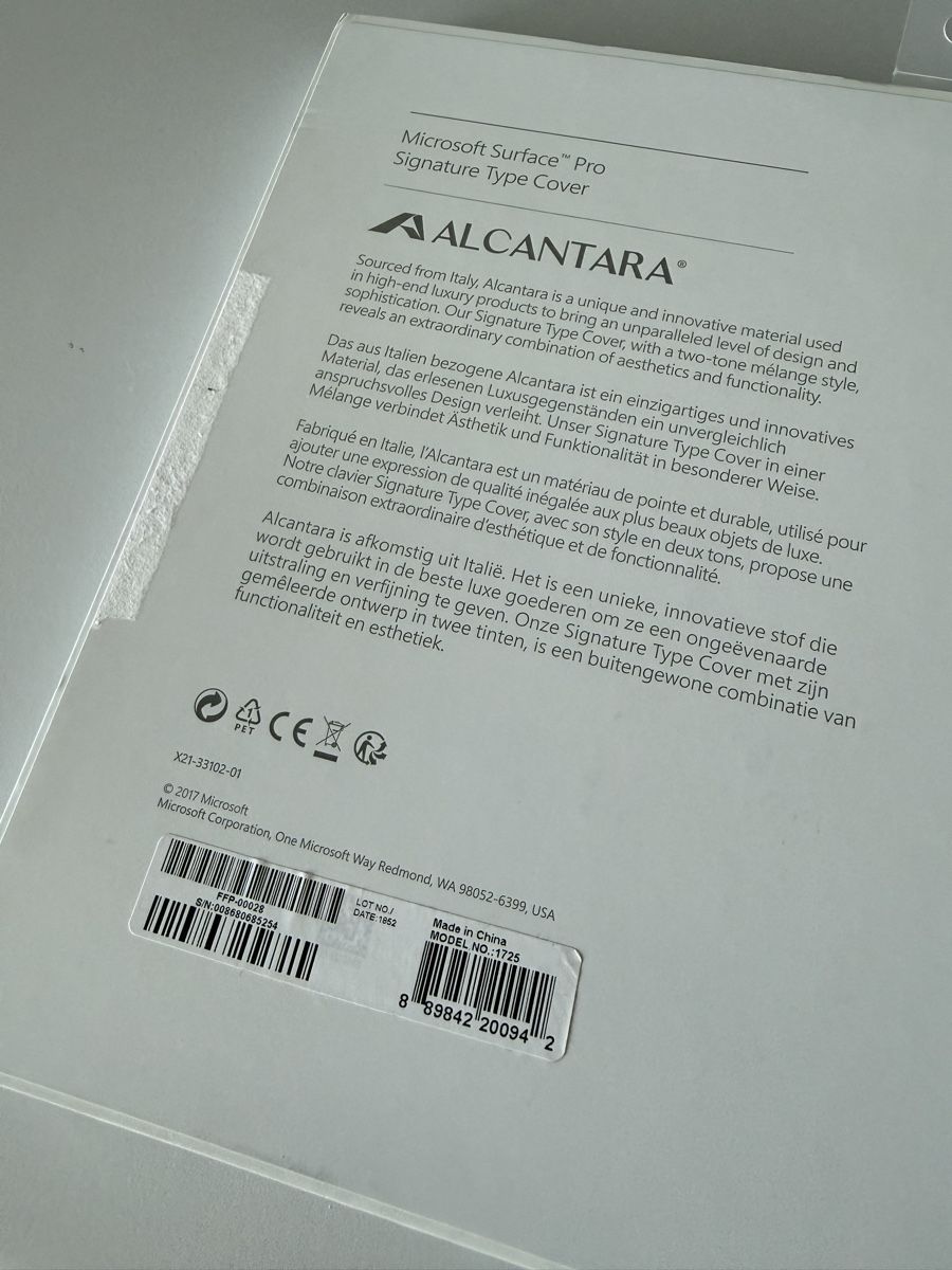 Microsoft Tastaturen: Microsoft Surface Pro Alcantara Keyboard Cover – Gebraucht aus Erlenbach ZH von elmelon 2
