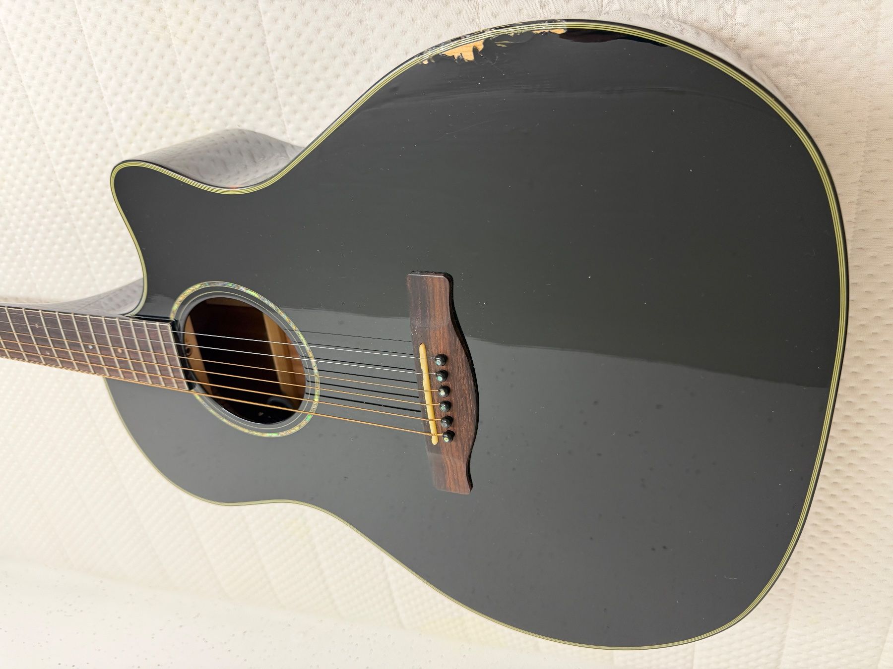 Strumenti musicali: Fender Acoustic • Cutaway • Akustik – Usato da Rapperswil SG venduto da bjo_72lx
