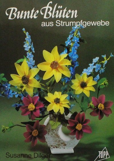 Libri: Bunte Blüten aus Strumpfgewebe – Usato da Schlatt TG venduto da annesbuecher
