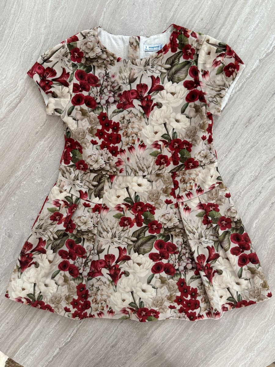 Mayoral Vestiti & Gonne: Kleid Mayoral Grösse 110 cm  – Usato da Galgenen venduto da Vintluxe