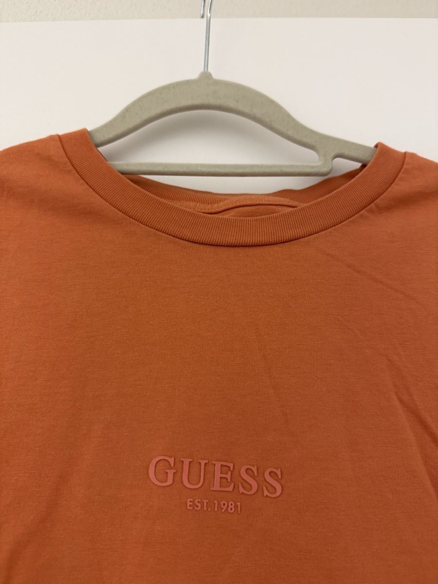 Guess T-Shirts: T-shirt GUESS M  – Gebraucht aus Emmen von mar_7wfr 2