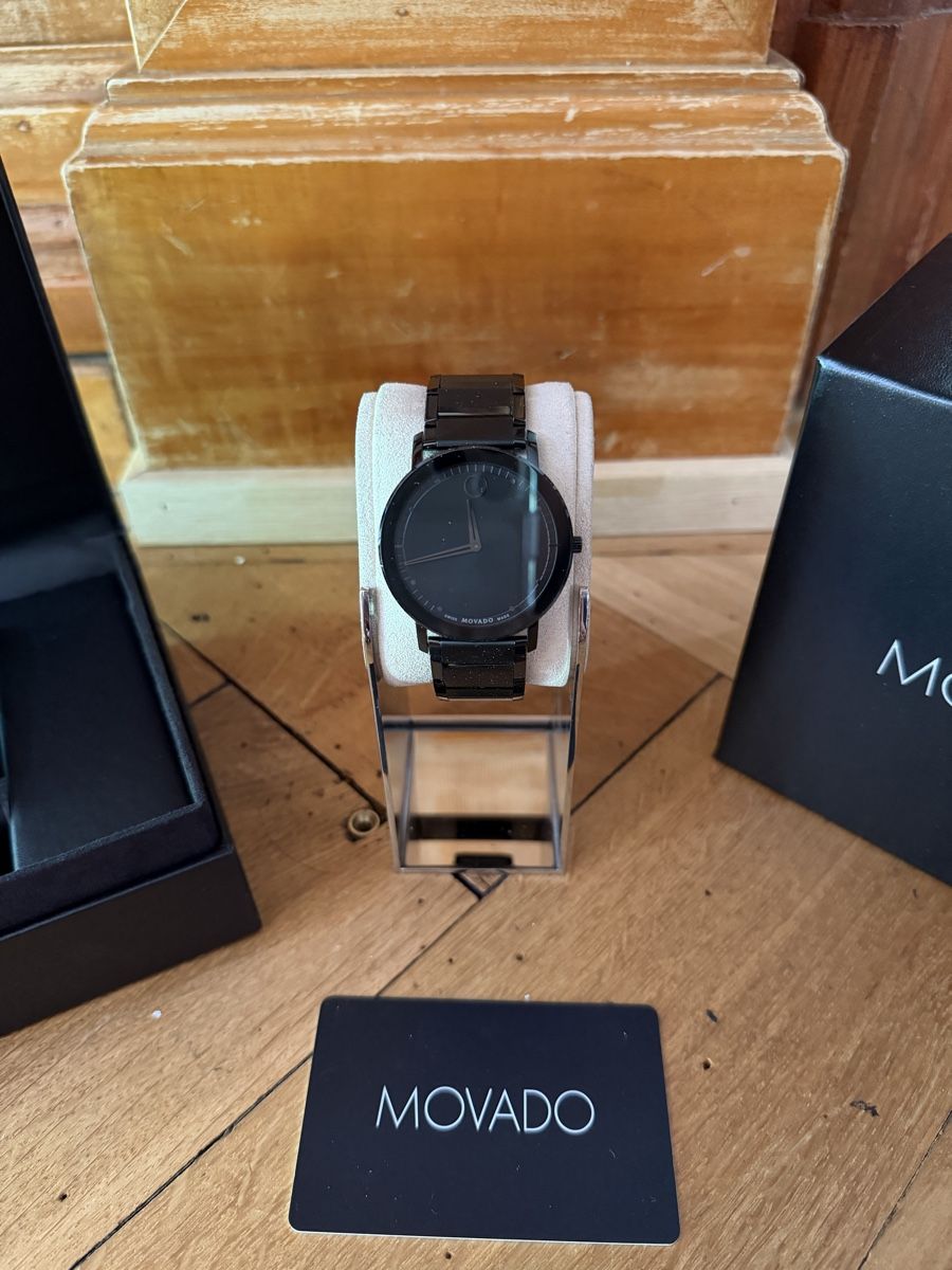 Movado Orologi: Modvado Saphire Armbanduhr NEU – Nuovo e nell'imballaggio originale da Schaffhausen venduto da oscarstahelag 1