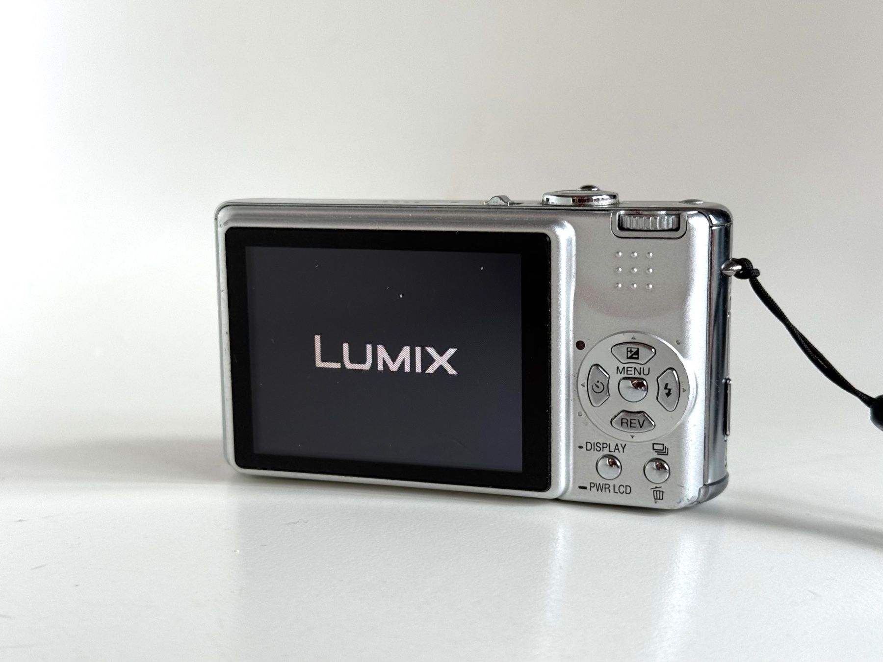 Panasonic Fotocamera: Digitalkamera Panasonic Lumix DMC-FX7 – Usato da Zürich venduto da Loeffel81zh 2