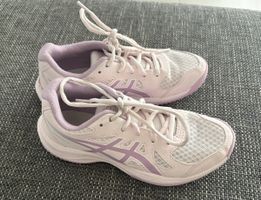 Asics (Hallen-)Turnschuhe Gr. 35