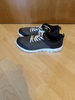 Neue Herrenschuhe Grösse 43 muss bis 23.08.26 weg sein