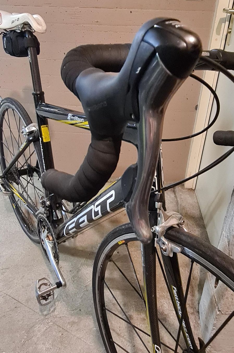 Felt Velos: Vélo de course FELT – Gebraucht aus Matran von Stabiloboss02 2