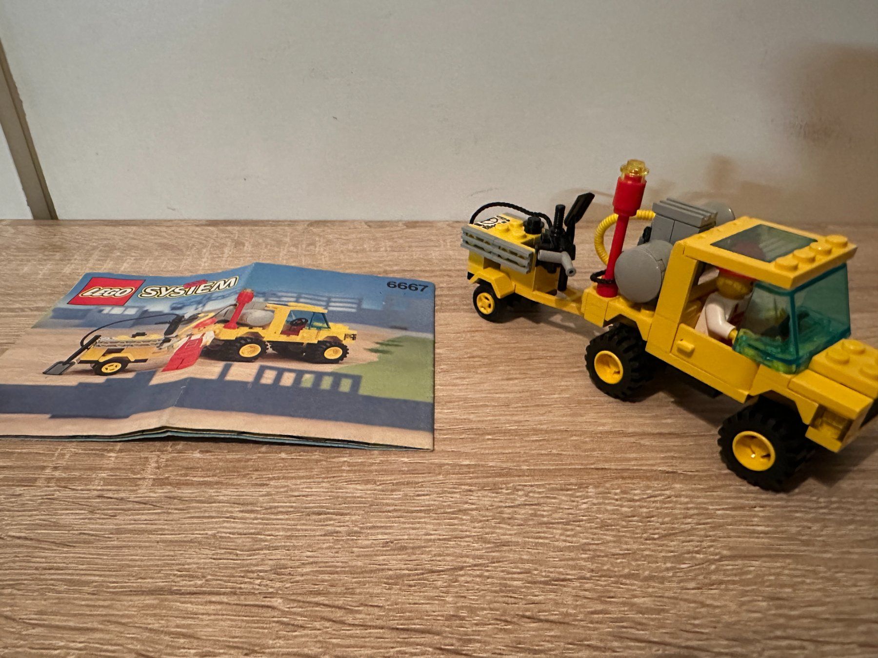 Lego Kit di costruzioni: LEGO 6667 Pothole Patcher – Usato da Basel venduto da Don-Angel 3