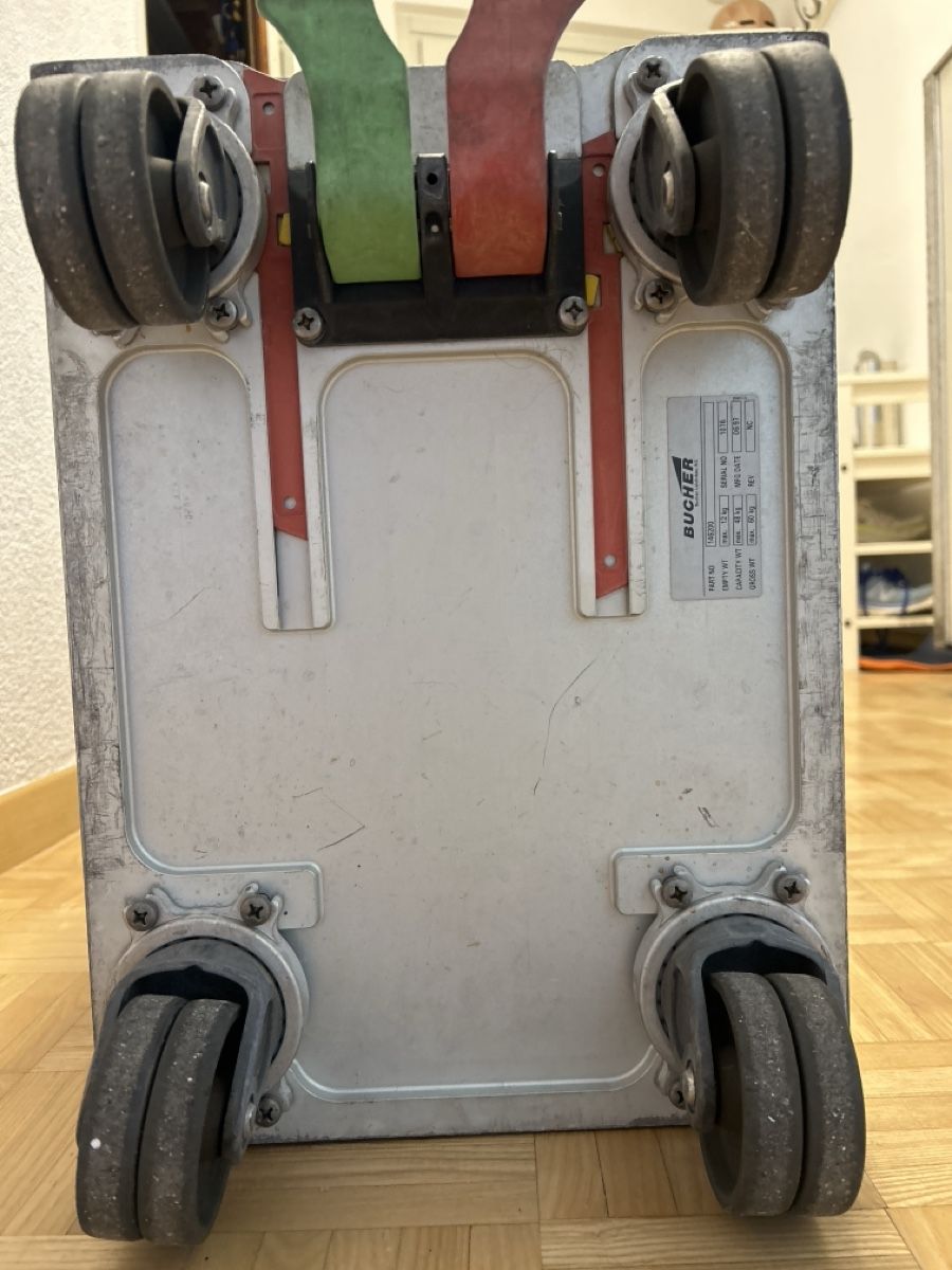 Swissair Sonstiges zu Aviatik: Swissair trolley Flugzeug – Gebraucht aus kloten von Sgana 7