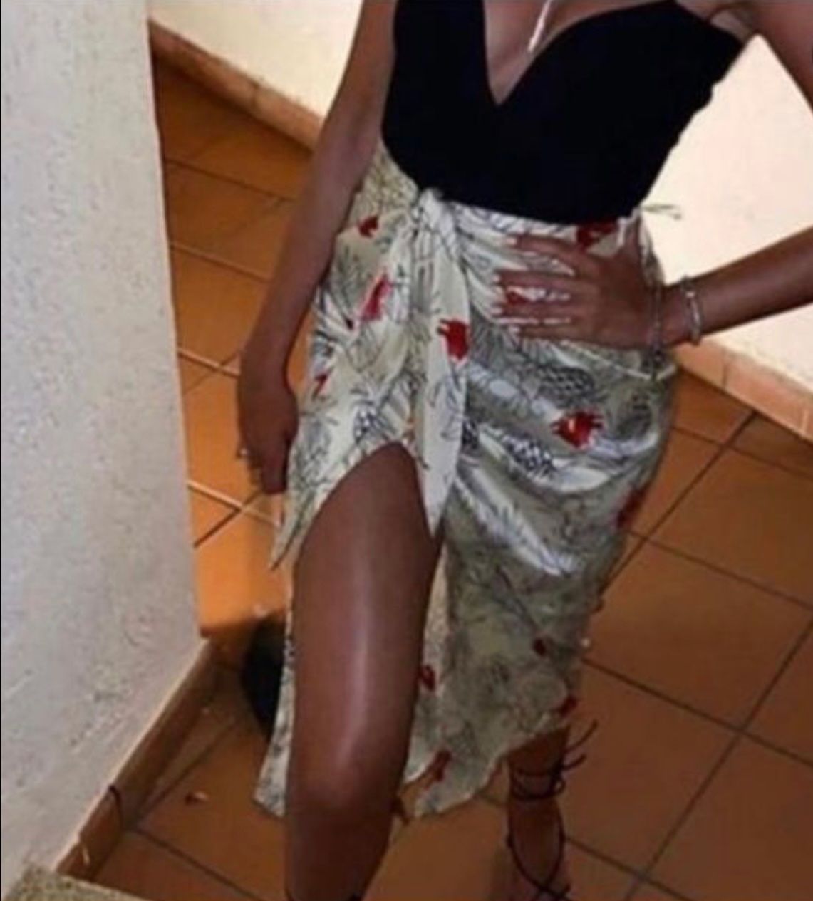 Zara Gonne: Zaraskirt – Nuovo e nell'imballaggio originale da Opfikon venduto da ari_7yn2 2