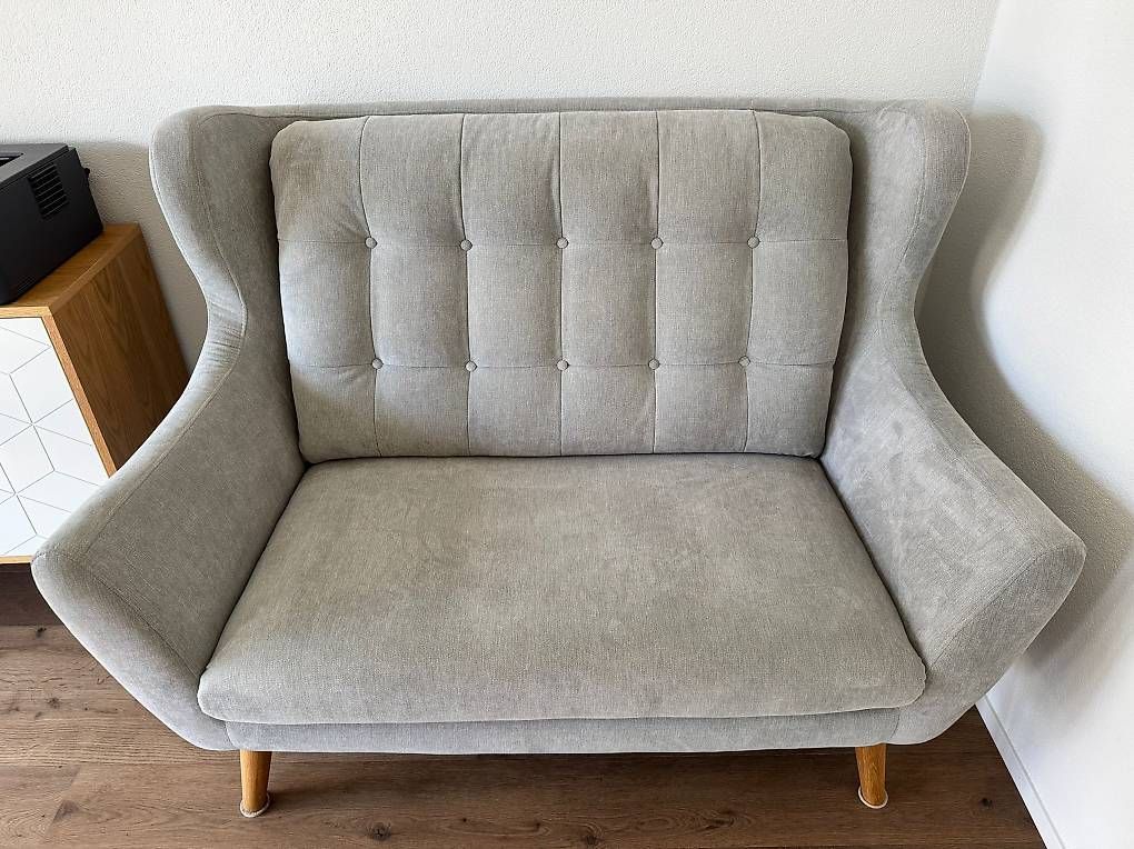 Divani: 2er Sofa grau - Optimal für Büro oder Schlafzimmer – Usato da Maienfeld venduto da wellwicked 2