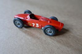 Lesney F1 Ferrari n° 73 Modellauto Spielzeugauto