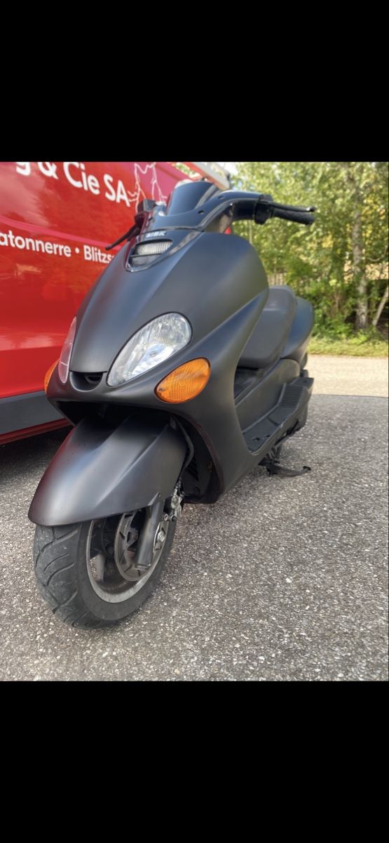 Yamaha Scooters: Yamaha, scooter 125cc mbk – Gebraucht aus Arconciel von Jocelin_