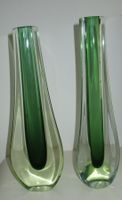 2 grüne Murano Vasen