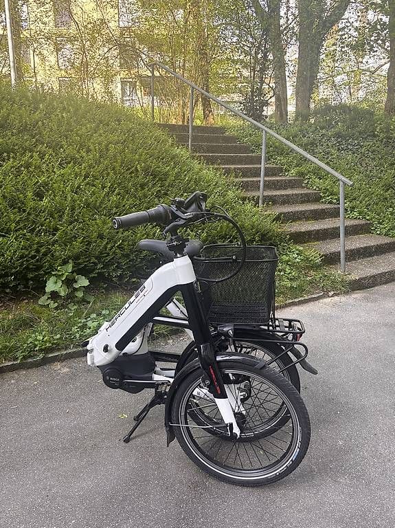 Vélos: E-Bike Hercules Rob Fold 9 Performance  – D'occasion à Morges par emm_2zkt 4